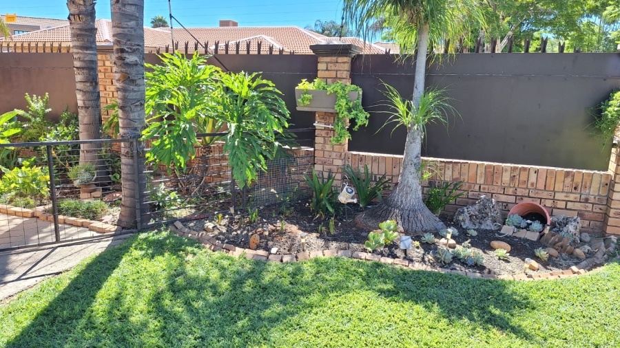 3 Bedroom Property for Sale in Hillcrest Northern Cape